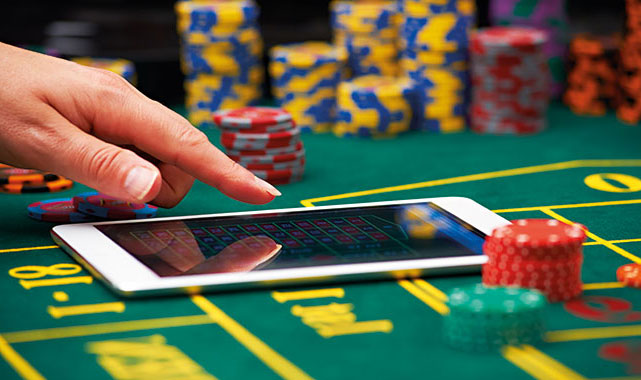 How to Play Online Casino Games - Tapastrie